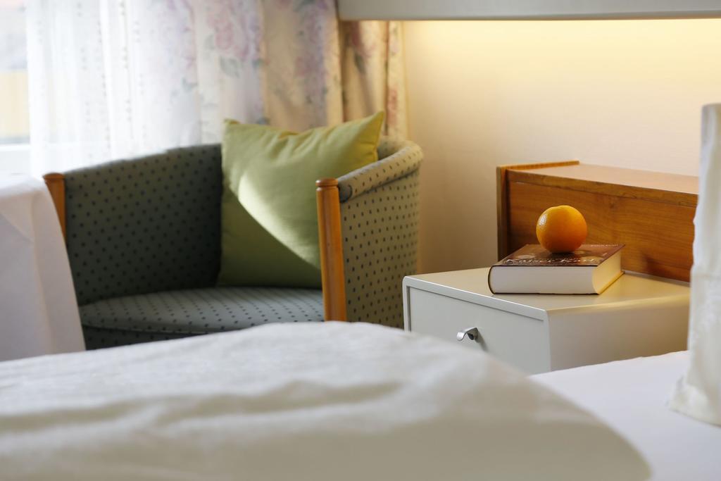 Hotel Tiffany Μεράνο Δωμάτιο φωτογραφία